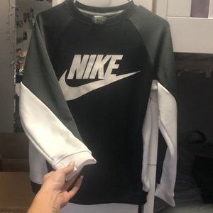 Nike Tri-Color Crew Neck